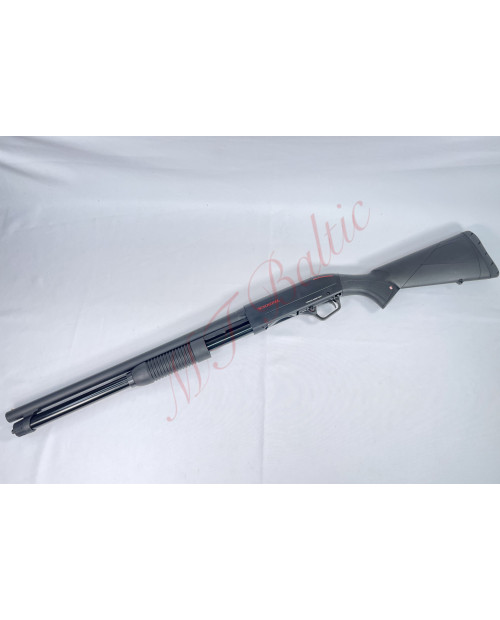 Lygiavamzdis pompinis šautuvas Winchester SXP Defender High Capacity 12x76